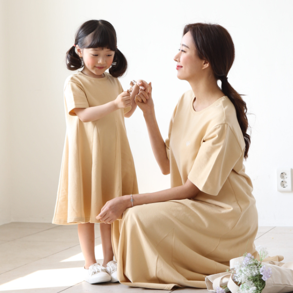 엄마와아기 베이지바나나 반팔 20B01WK/ 패밀리룩,가족사진의상